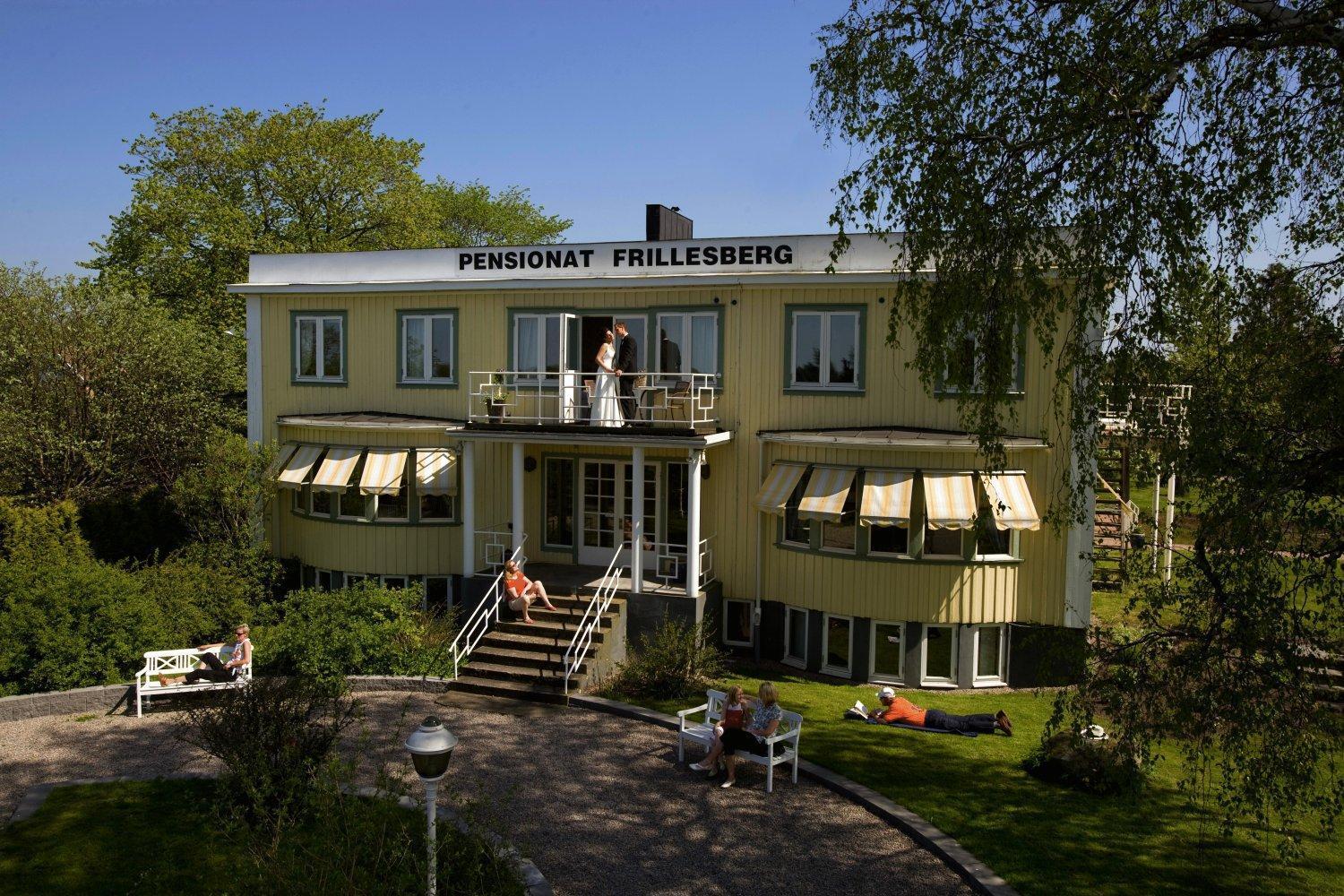 Pensionat Frillesberg Frillesas Exterior photo